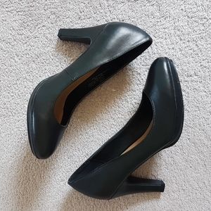 Jessica Pump Heels